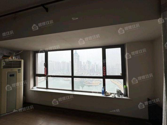荣盛兰亭苑3室2厅2卫138㎡