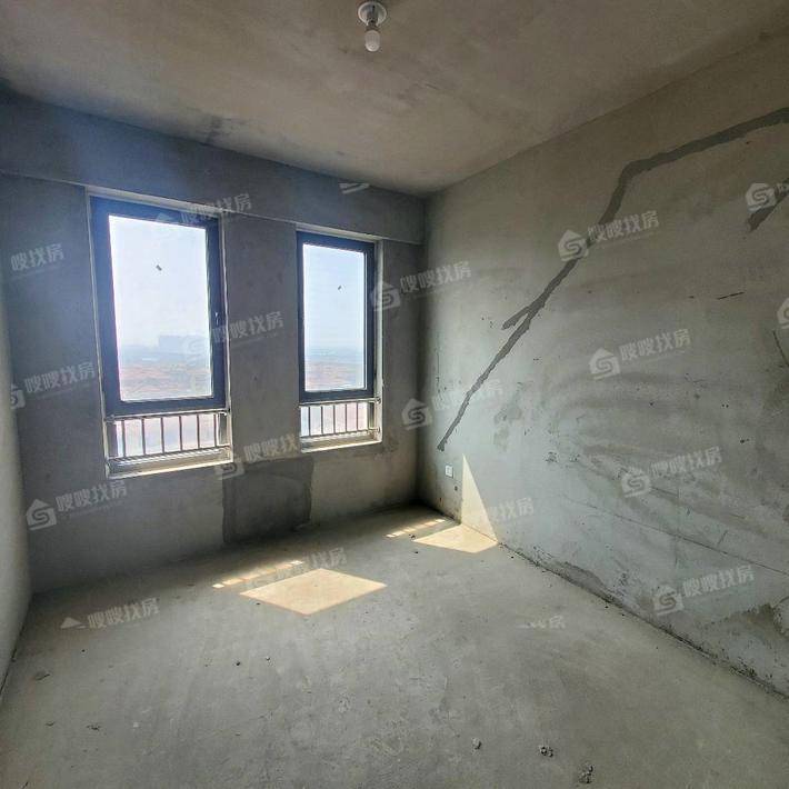 御湖公馆5室2厅4卫226㎡
