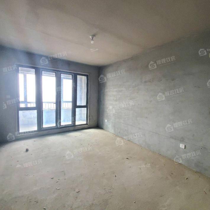 御湖公馆5室2厅4卫226㎡