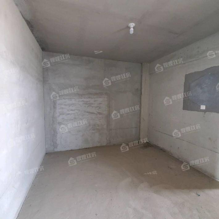 御湖公馆5室2厅4卫226㎡