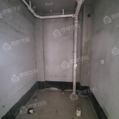御湖公馆5室2厅4卫226㎡