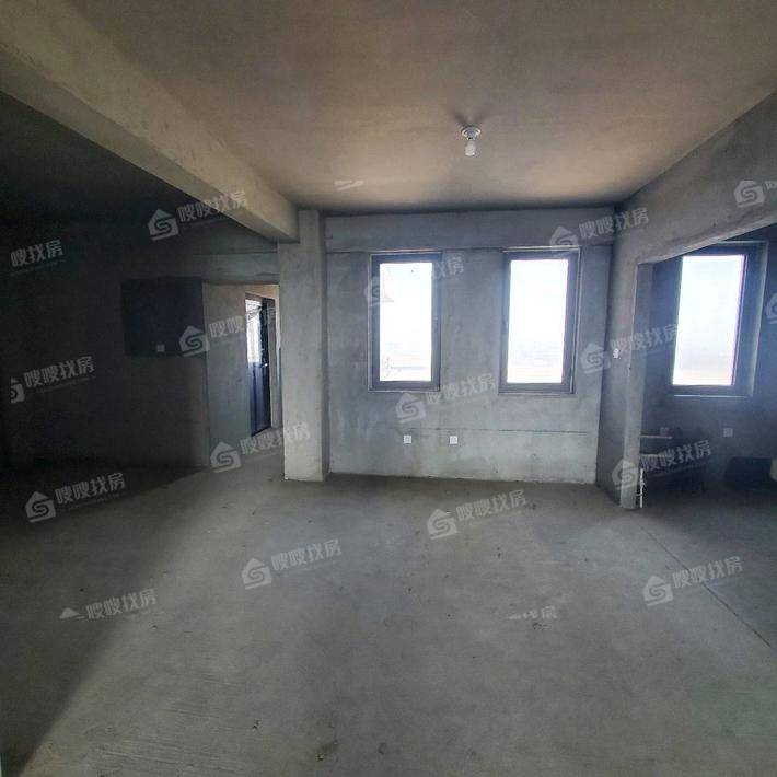 御湖公馆5室2厅4卫226㎡