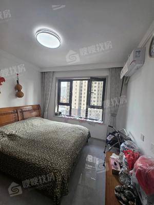 一世界书香华府3室2厅2卫133㎡