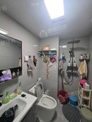 一世界书香华府3室2厅2卫133㎡