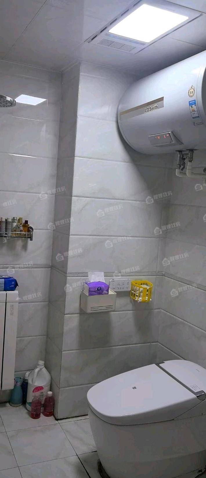 荣盛兰亭苑3室2厅2卫131㎡