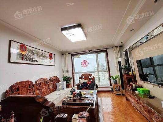 天成郡府东区3室2厅1卫130㎡