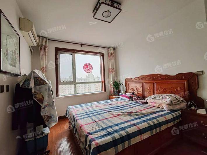 天成郡府东区3室2厅1卫130㎡