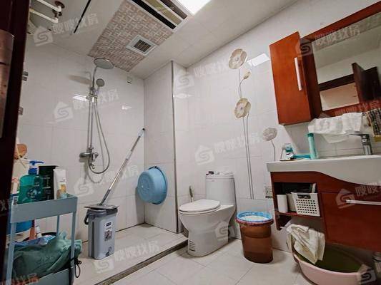 天成郡府东区3室2厅1卫130㎡