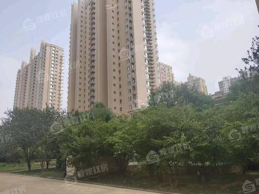 天成郡府东区3室2厅1卫130㎡