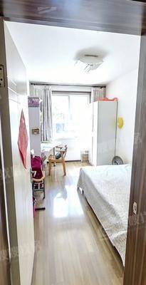 恒顺花园3室2厅2卫128㎡