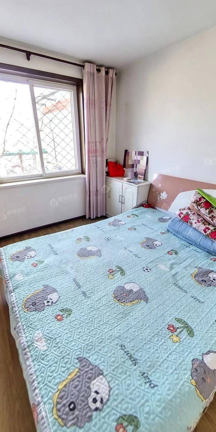 恒顺花园3室2厅2卫128㎡