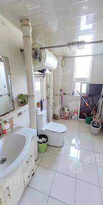恒顺花园3室2厅2卫128㎡