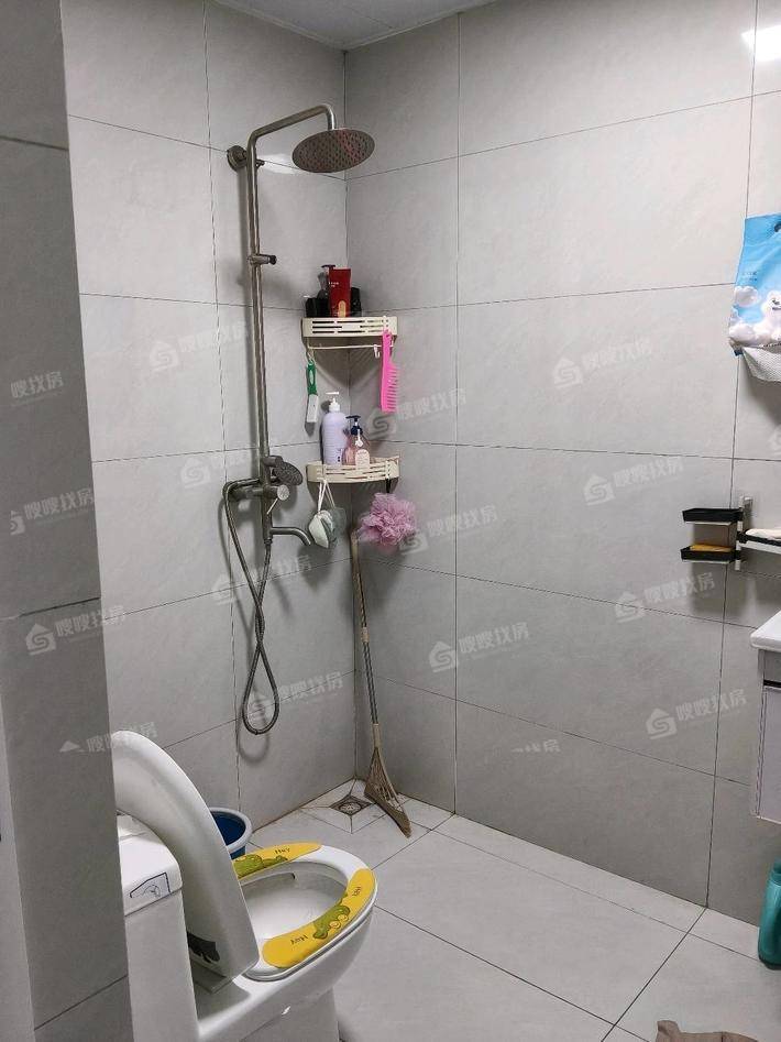 颐和君悦府3室2厅1卫112㎡