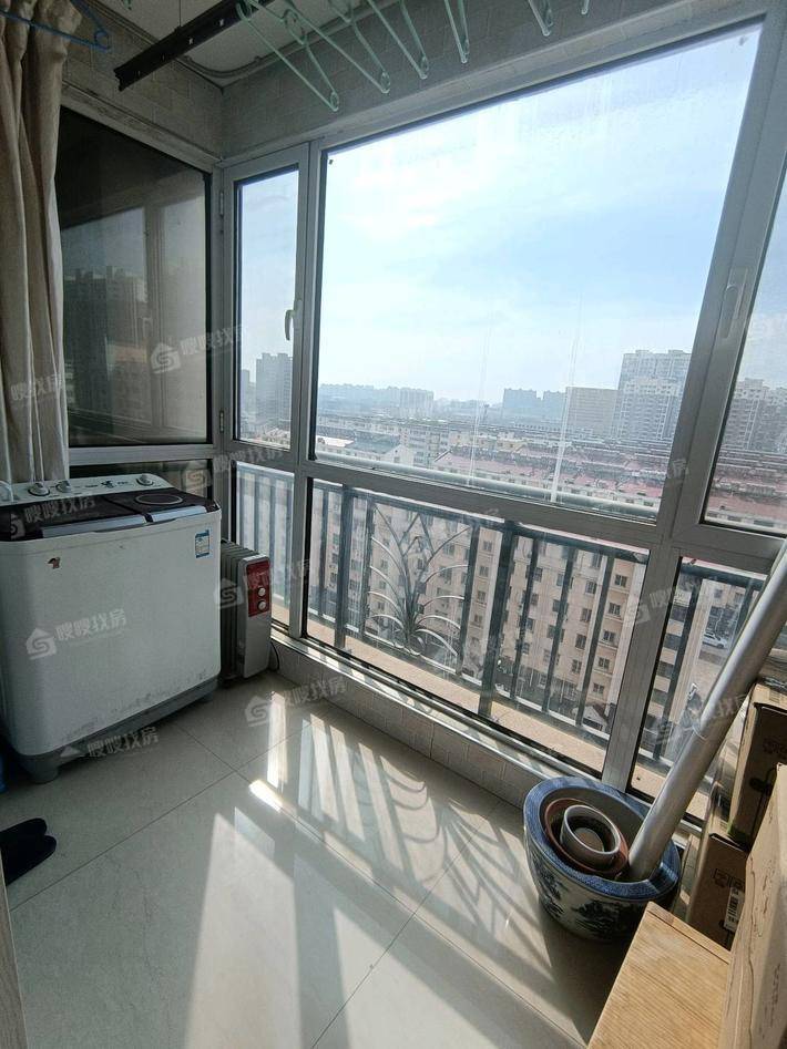 万泰丽景东区2室1厅1卫86㎡