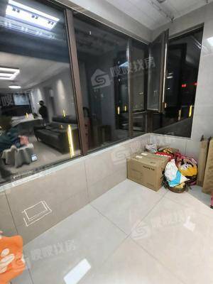 碧桂园江山印3室2厅2卫113㎡