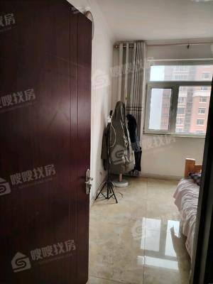 万润绿景园3室2厅1卫127㎡