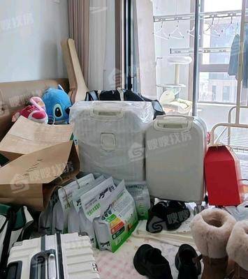吾悦华府3室2厅1卫110㎡
