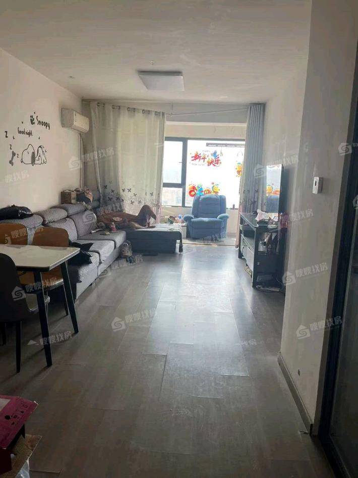 石榴玉兰湾3室2厅1卫106㎡