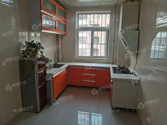孔雀城A区3室2厅1卫115㎡