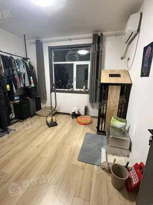 三里家园3室2厅2卫129㎡