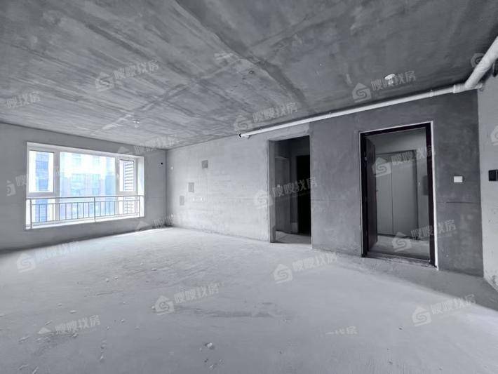 天成和园3室2厅2卫136㎡