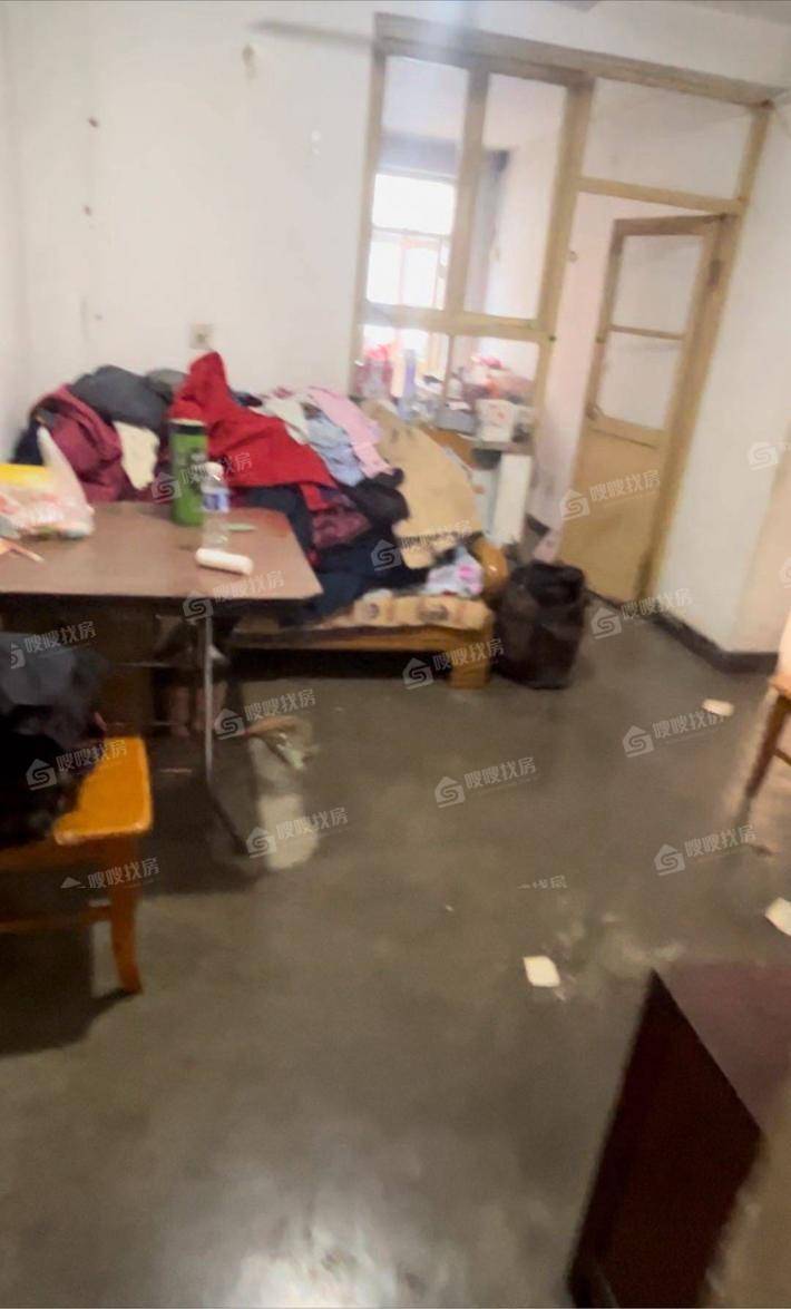 石油二部2室1厅1卫64㎡