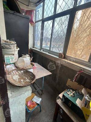 石油二部2室1厅1卫64㎡