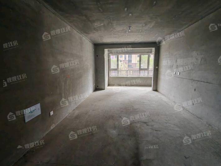 颐和尚城三区3室2厅1卫120㎡