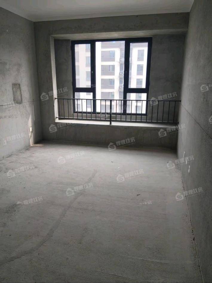 新城玺樾春秋3室2厅2卫124㎡