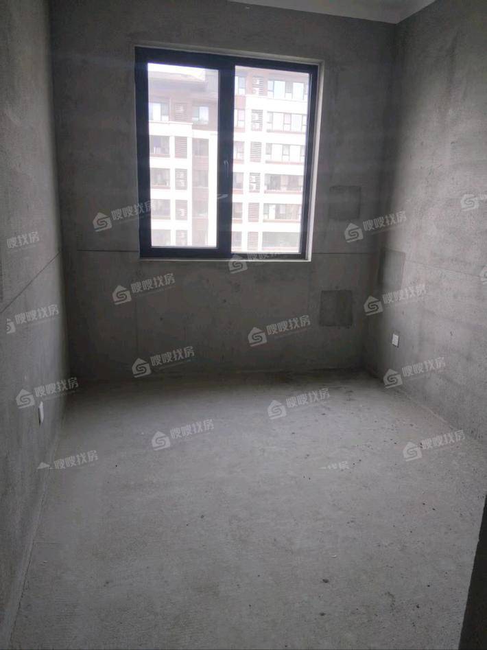 新城玺樾春秋3室2厅2卫124㎡