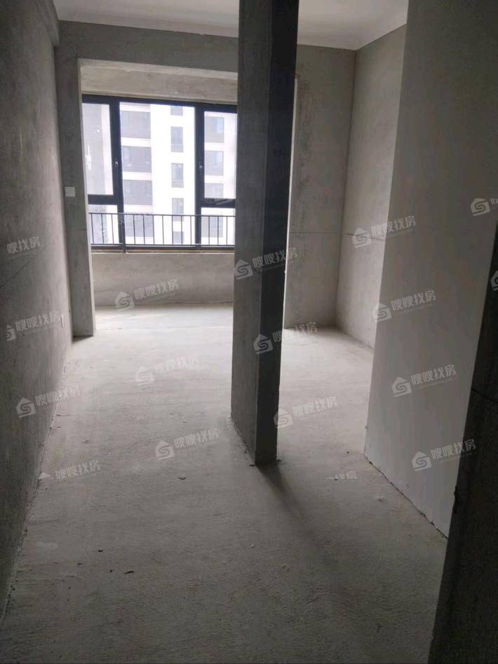 新城玺樾春秋3室2厅2卫124㎡