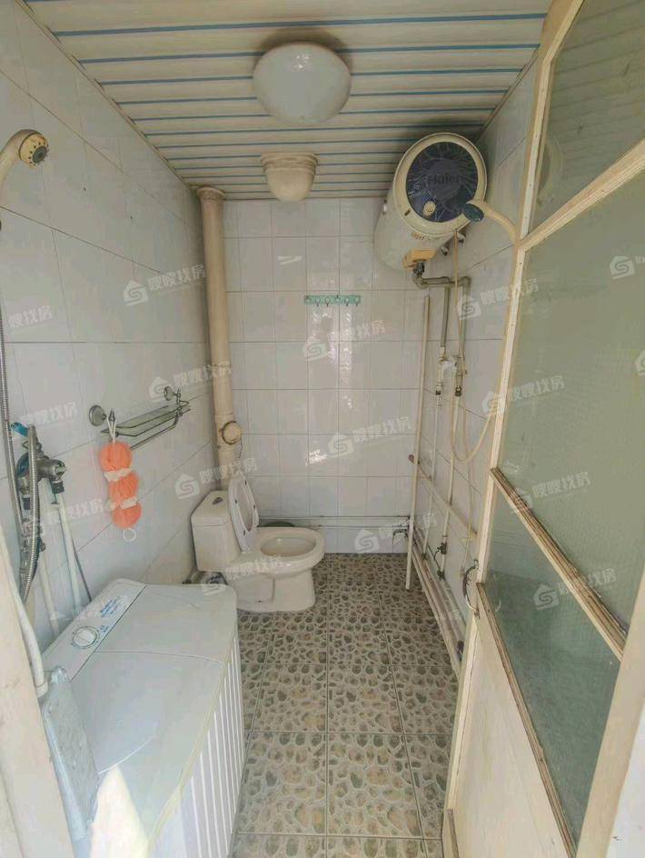 电业局小区（医院东街南）1室1厅1卫45㎡