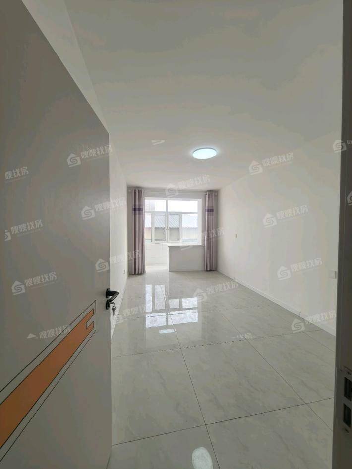 南新村社区3室1厅1卫92㎡