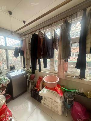鑫达康居园3室2厅2卫130㎡