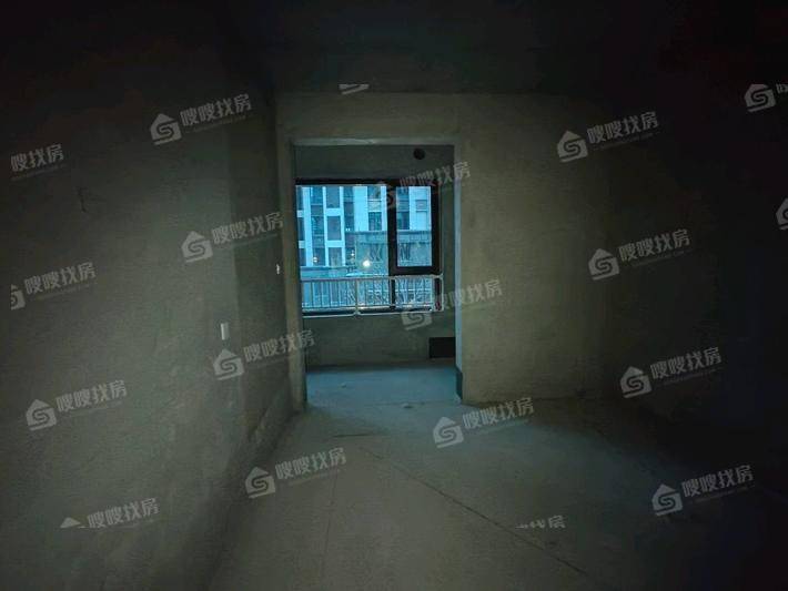 泰合荣盛华府（南区）3室2厅2卫139㎡
