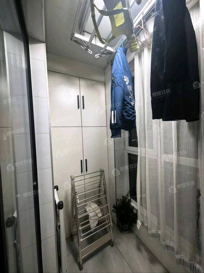 金域华城（金茂府）3室2厅2卫120㎡