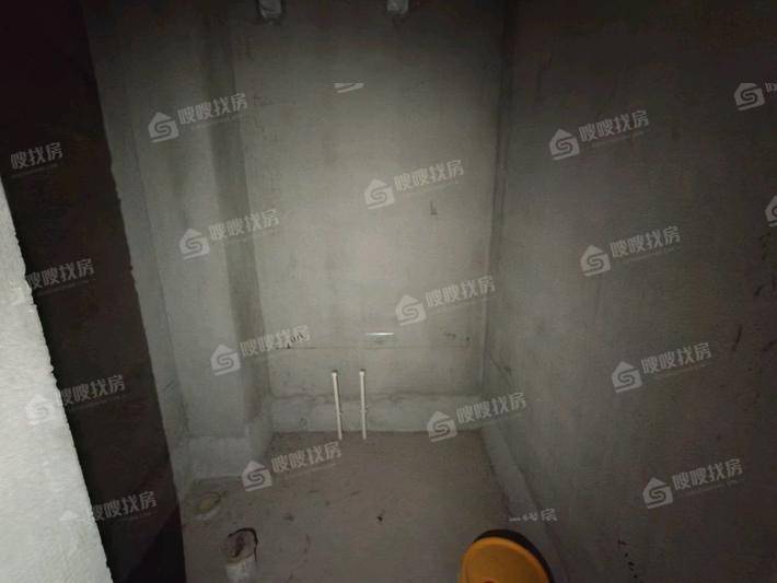 宏宇亚龙湾3室2厅2卫141㎡