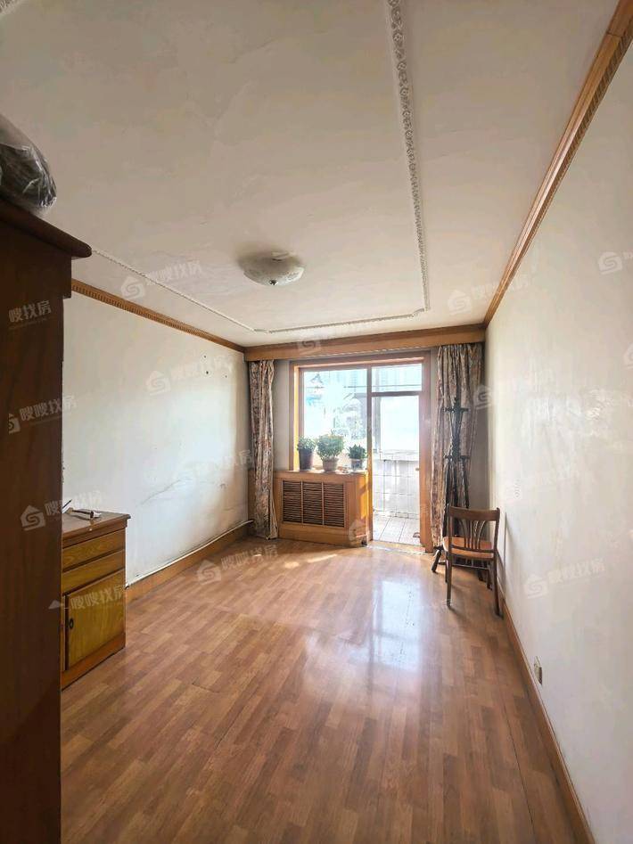 建设小区3室2厅1卫99㎡