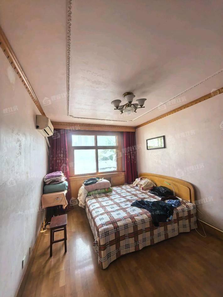 建设小区3室2厅1卫99㎡