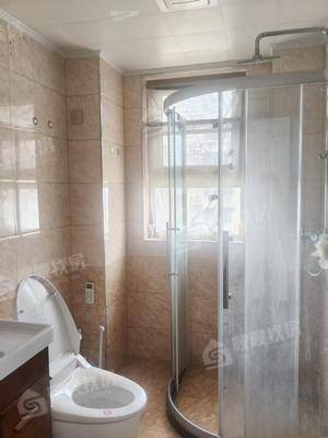 信友城市之光3室2厅2卫132㎡