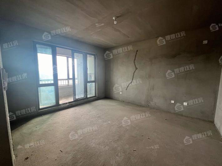 御湖公馆5室2厅2卫227㎡