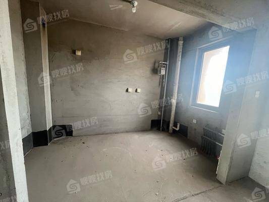御湖公馆5室2厅2卫227㎡