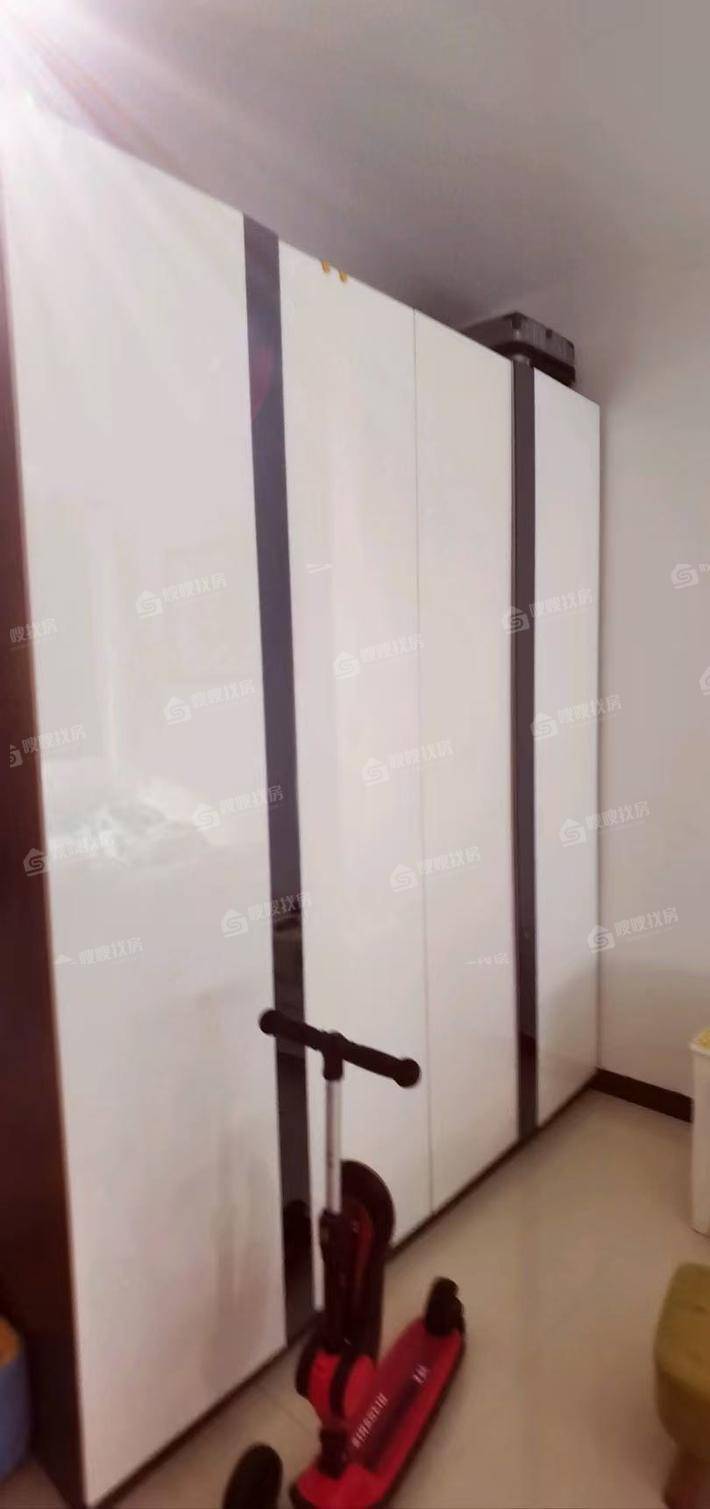 嘉禾一方一期3室2厅2卫139㎡