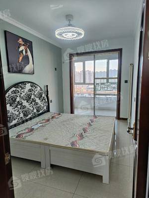 东方世纪城西区3室2厅2卫126㎡