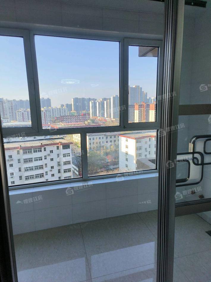 东方世纪城西区3室2厅2卫126㎡