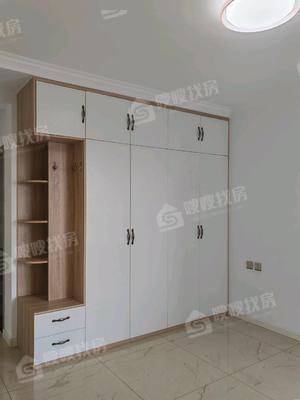 信友城市之光3室2厅2卫132㎡