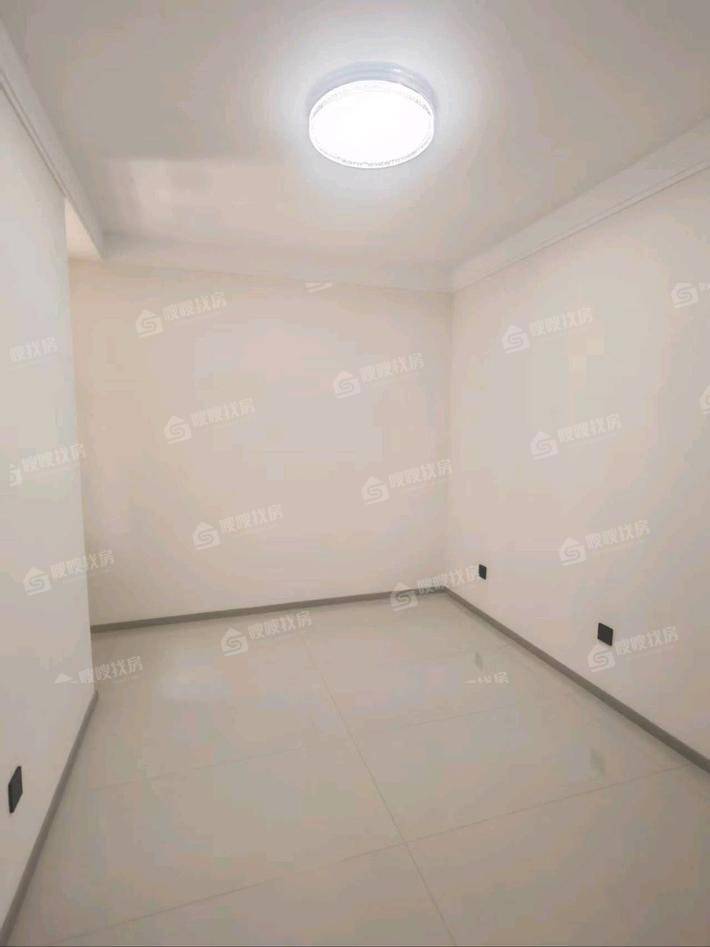 三里家园2室2厅1卫79㎡
