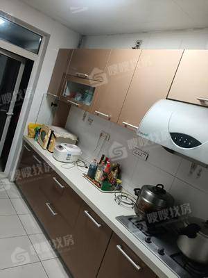 天成郡府东区3室2厅2卫136㎡