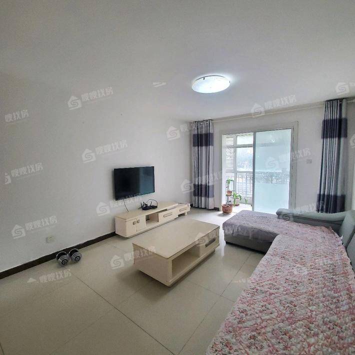 万泰丽景东区3室2厅1卫126㎡
