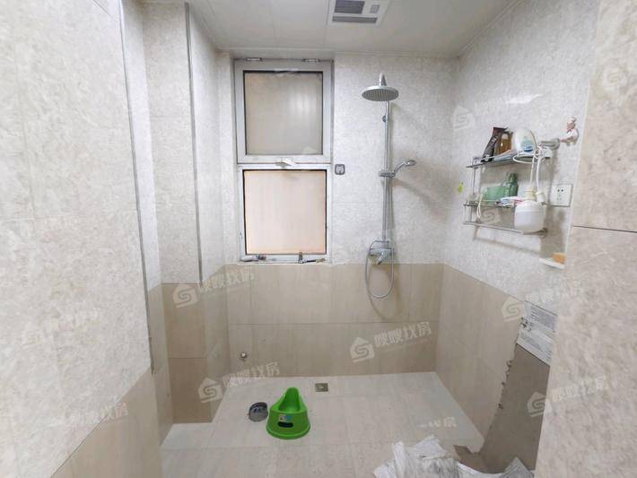 万泰丽景东区2室2厅1卫85㎡